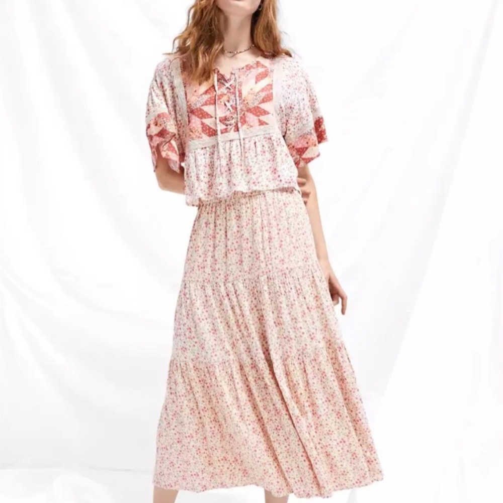 American Eagle Pink Floral Maxi Skirt Size Small